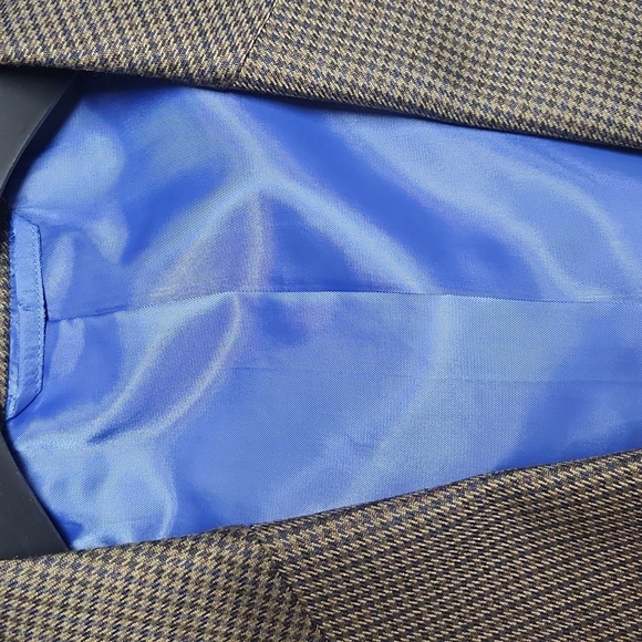 Men's Suit Jacket - Picture 4 of 4
